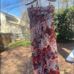 BUY1 GET1 FREE🌺 Worn once strapless flowy dress